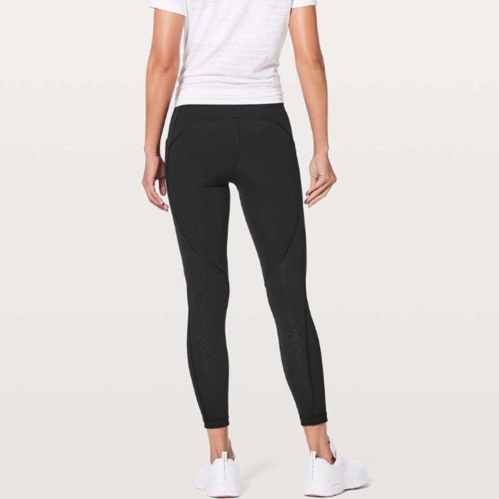Lululemon Breezy Dot Tight *25" Size 4